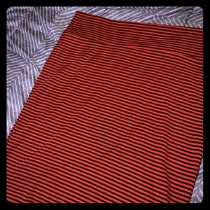 LuLaRoe Cassie skirt